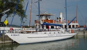 Yacht-party Yacht-party
